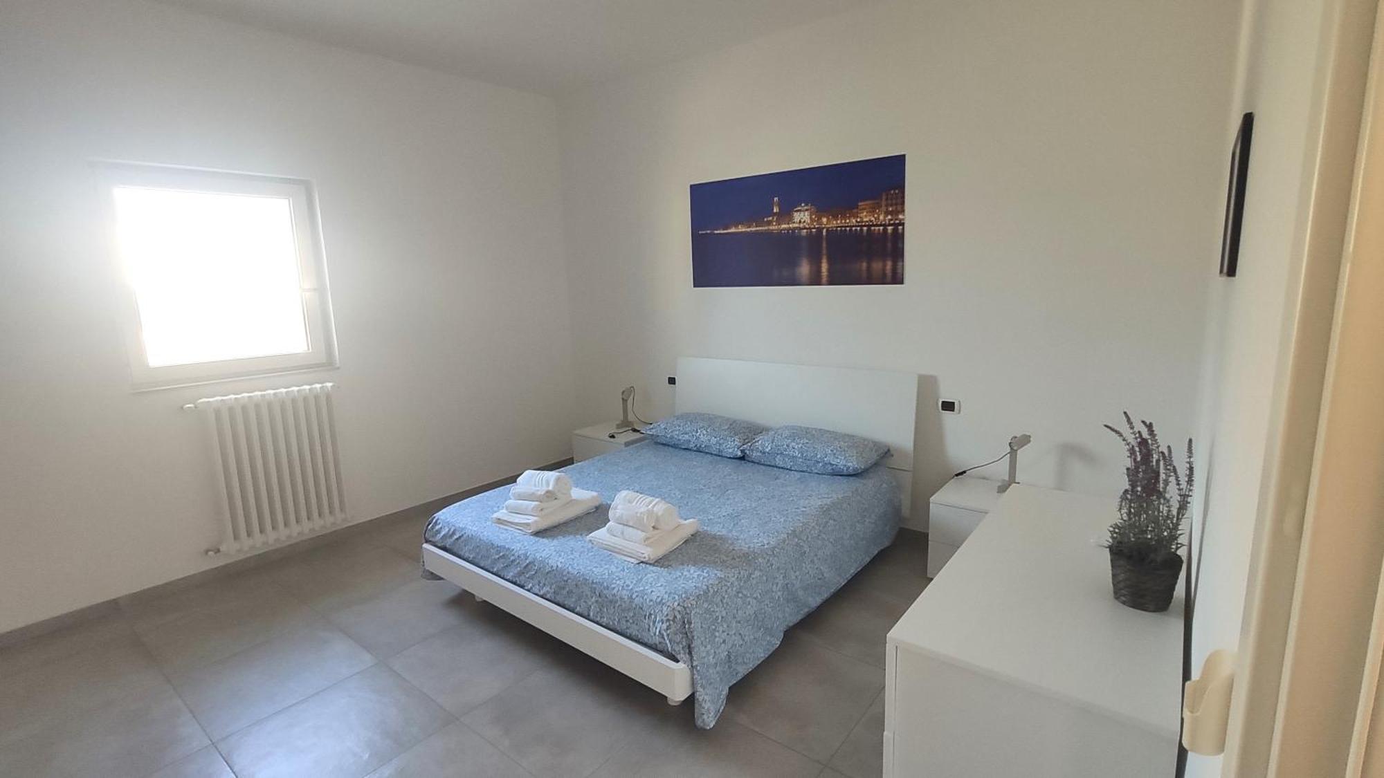 Seagull Apartments - Front And Sea View & Airport Bari Kültér fotó